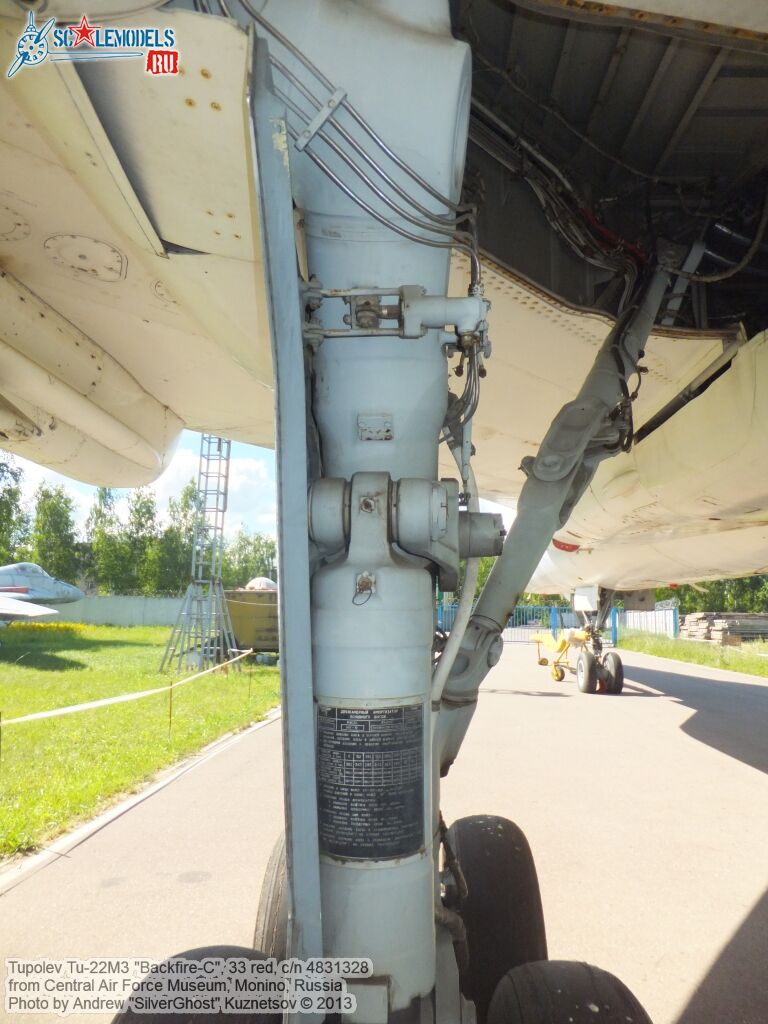 Tu-22M3_Backfire-C_0558.jpg