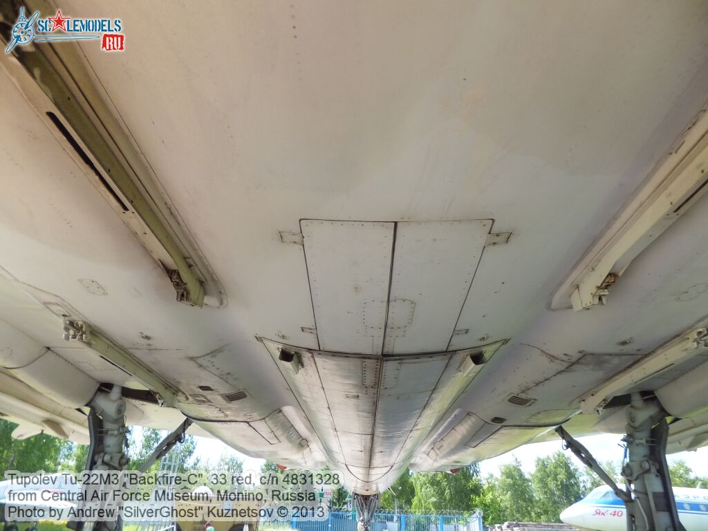 Tu-22M3_Backfire-C_0679.jpg