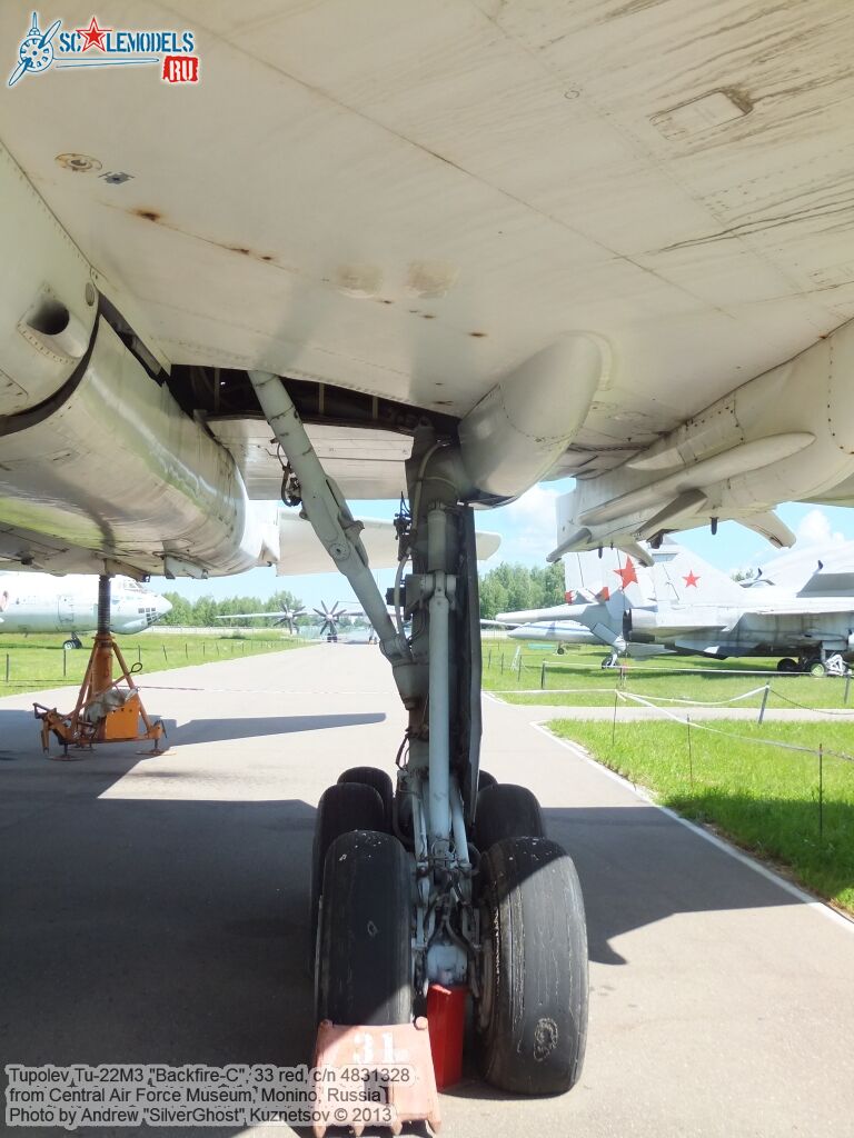 Tu-22M3_Backfire-C_0746.jpg