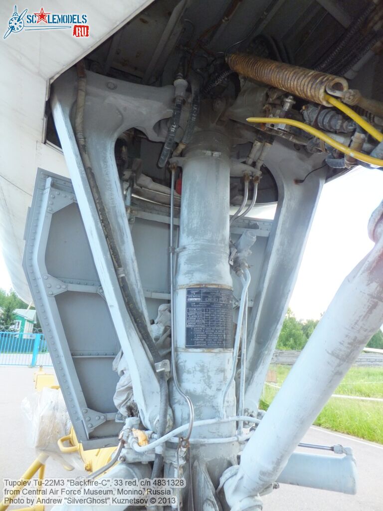 Tu-22M3_Backfire-C_0849.jpg