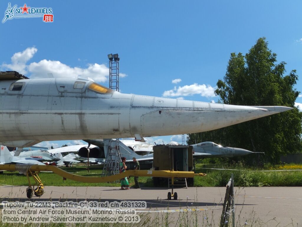 Tu-22M3_Backfire-C_0919.jpg