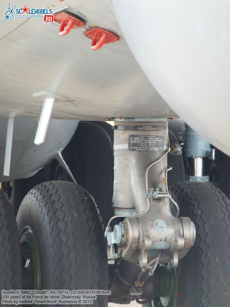 Il-76MD_RA-76714_0508.jpg