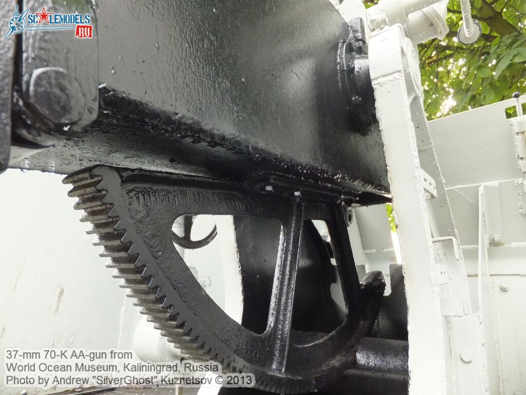 70-K_AA-gun_0030.jpg