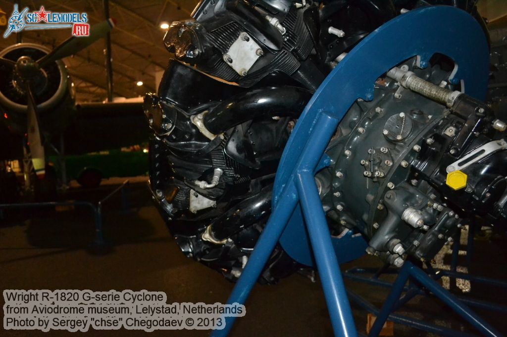 Wright_R-1820-G_Cyclone_0010.jpg