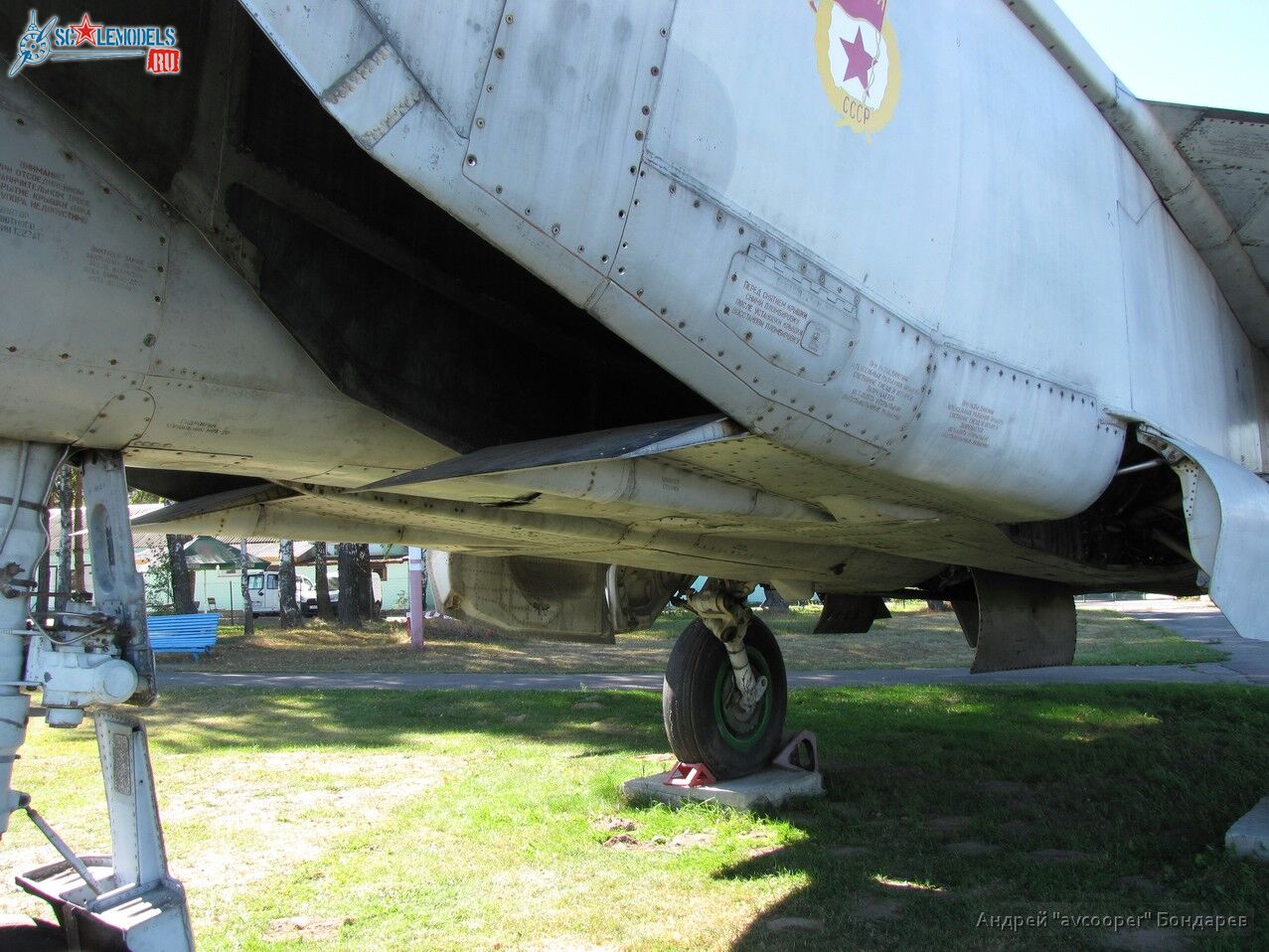 148_MiG-25BM_Borovaya_avcooper.JPG