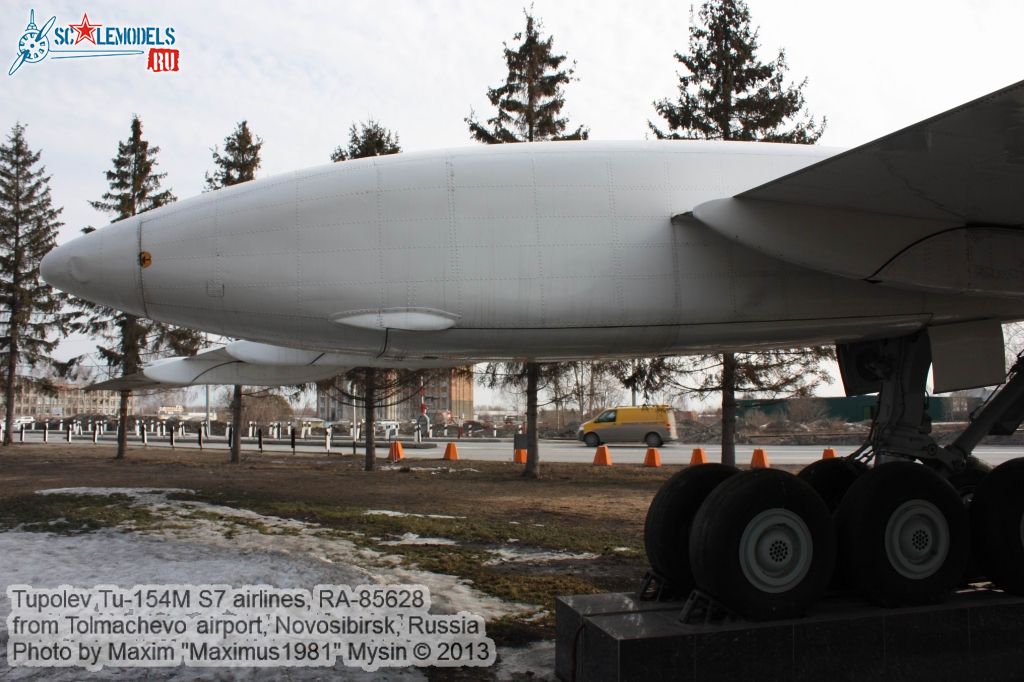 Tu-154M_RA-85628_0039.jpg