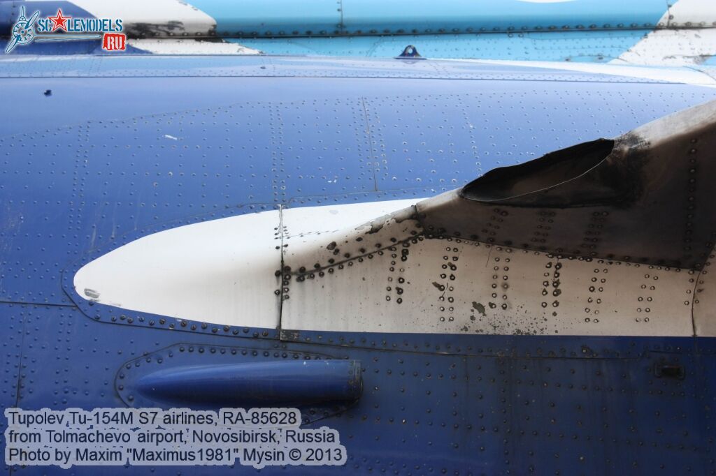 Tu-154M_RA-85628_0044.jpg