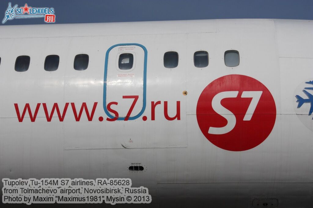 Tu-154M_RA-85628_0085.jpg