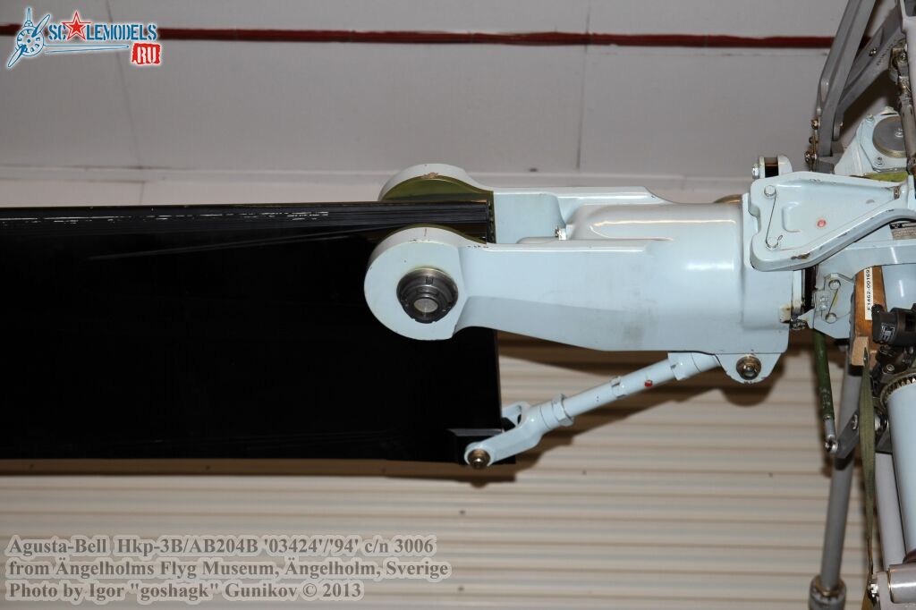 AB204B96.jpg