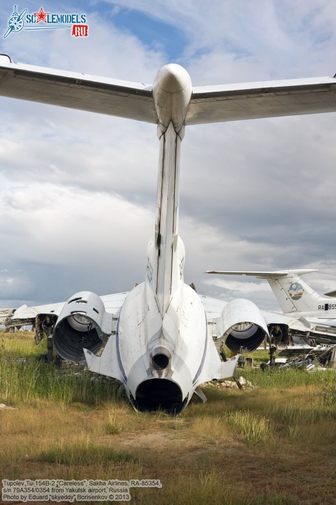 Tu-154B-2_RA-85354_0007.jpg