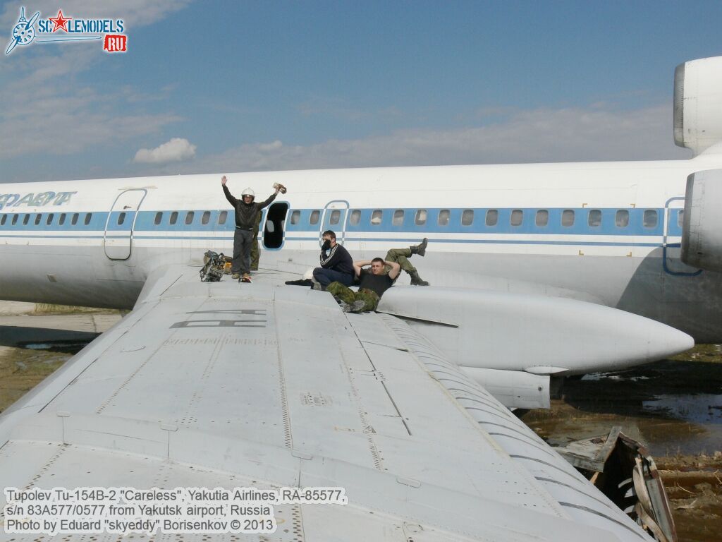 Tu-154B-2_RA-85577_0002.jpg