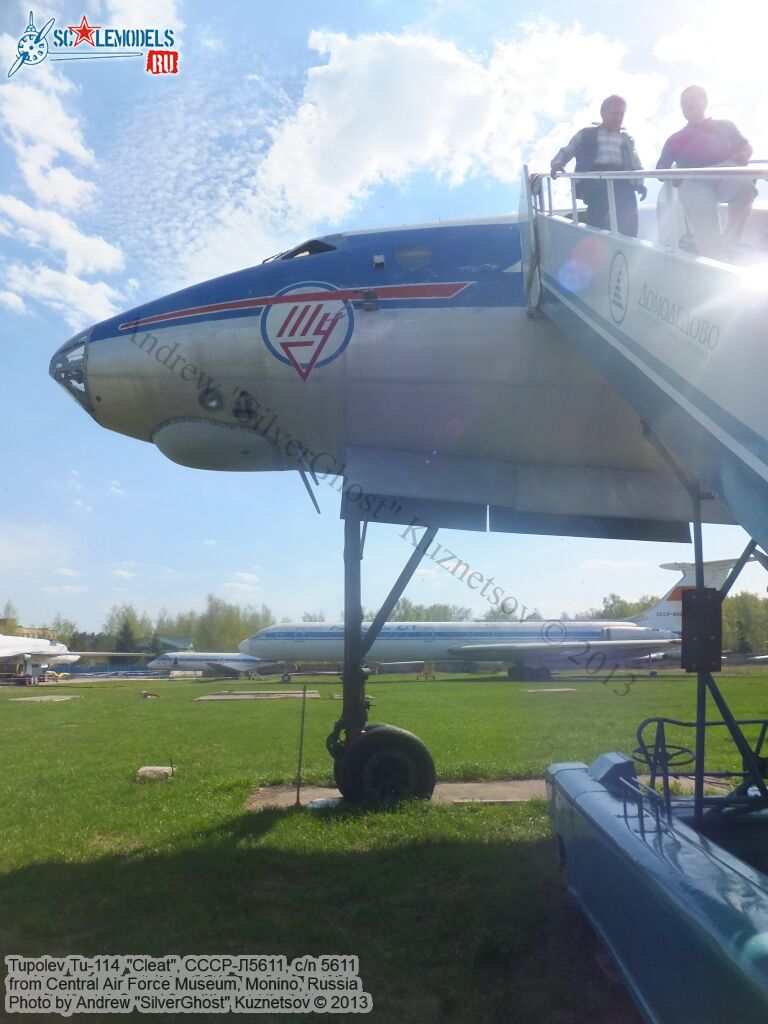 Tu-114_СССР-Л5611_0130.jpg