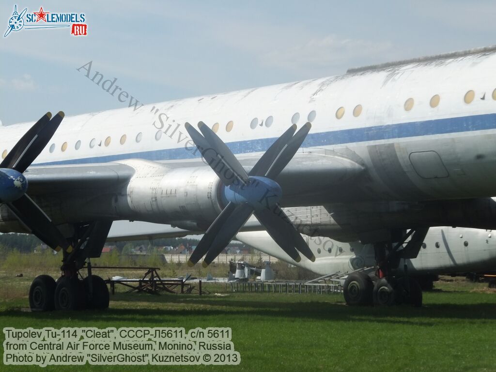 Tu-114_СССР-Л5611_0209.jpg