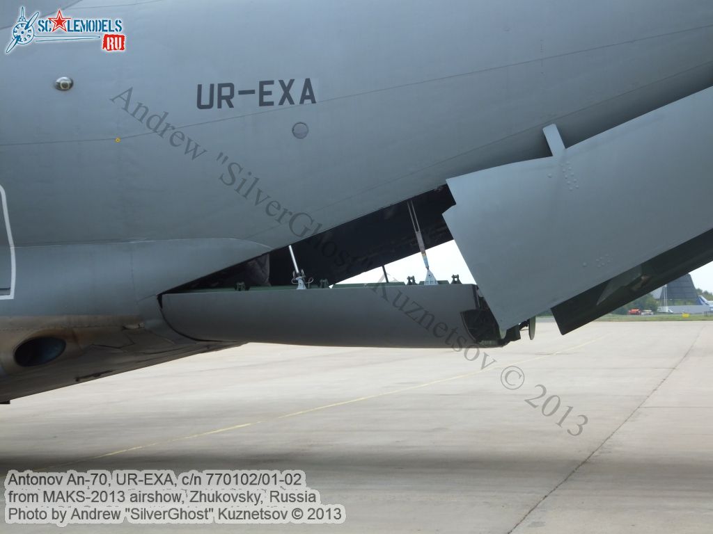 An-70_UR-EXA_2.jpg