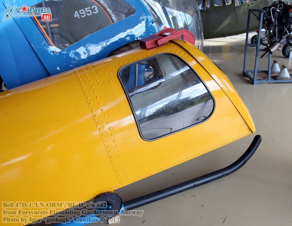 47D124.jpg