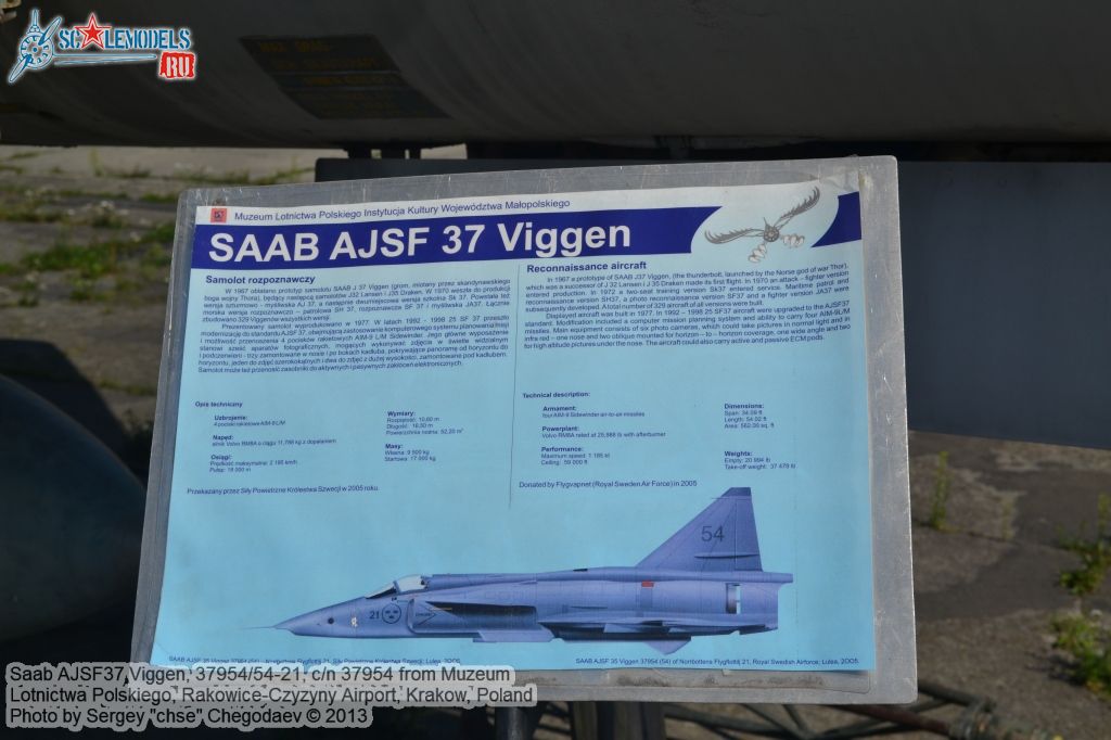 Saab_AJSF37_Viggen_0035.jpg