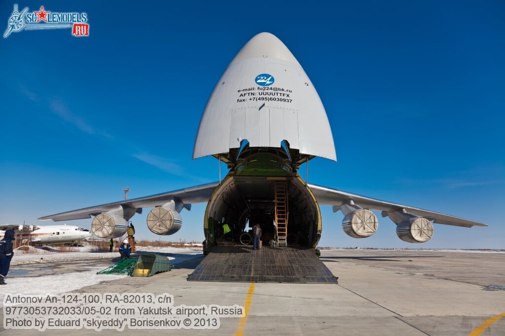 An-124-100_RA-82013_0056.jpg