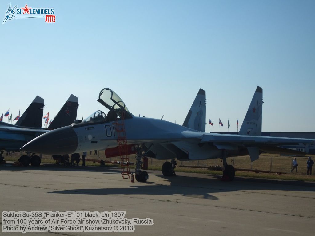 Su-35S_Flanker-E_0014.jpg