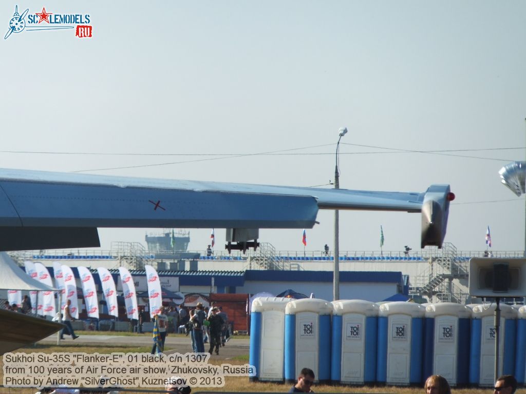 Su-35S_Flanker-E_0039.jpg