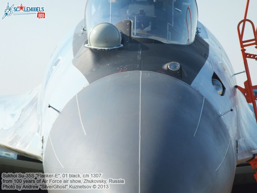 Su-35S_Flanker-E_0070.jpg