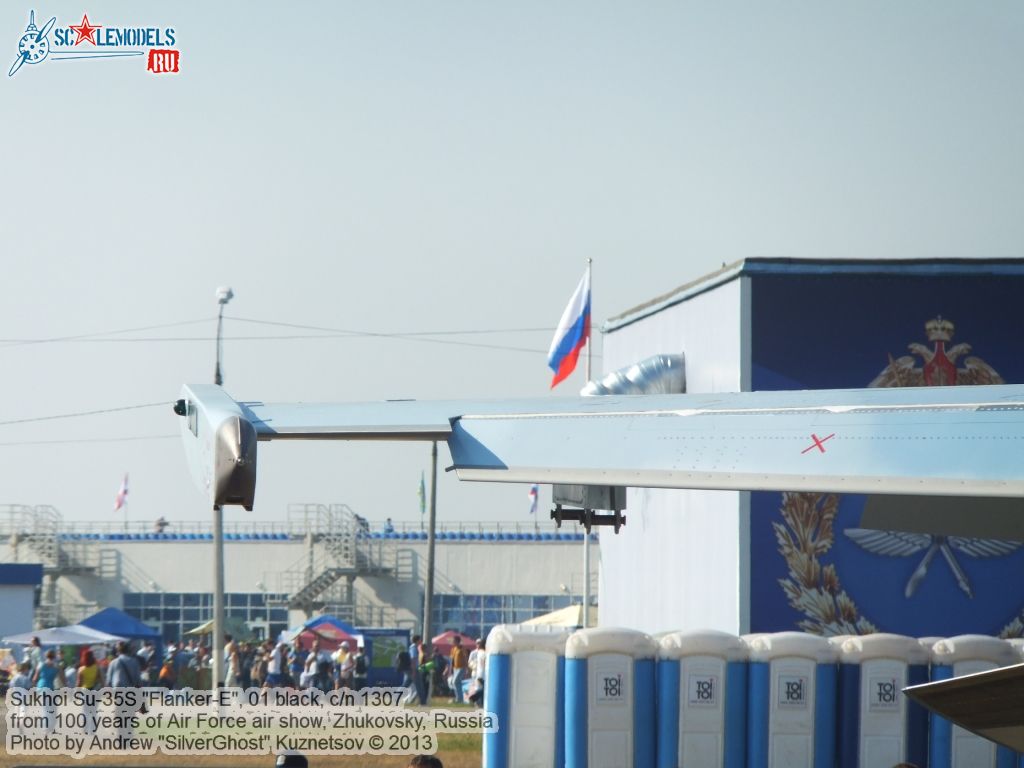 Su-35S_Flanker-E_0109.jpg