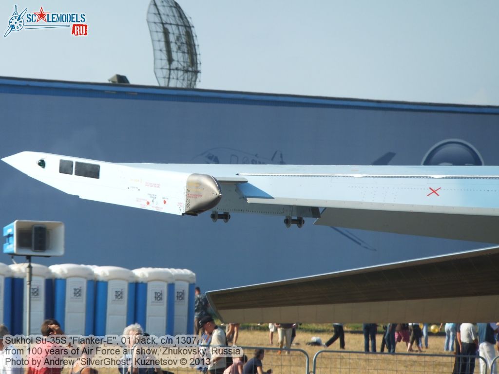 Su-35S_Flanker-E_0127.jpg