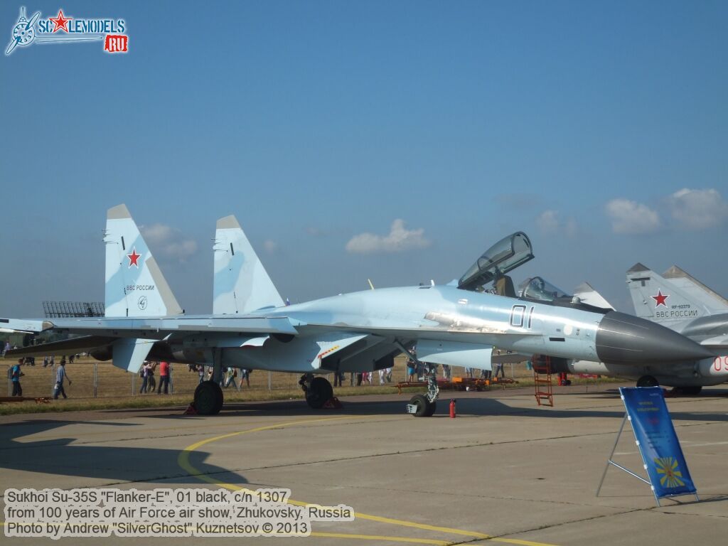 Su-35S_Flanker-E_0133.jpg