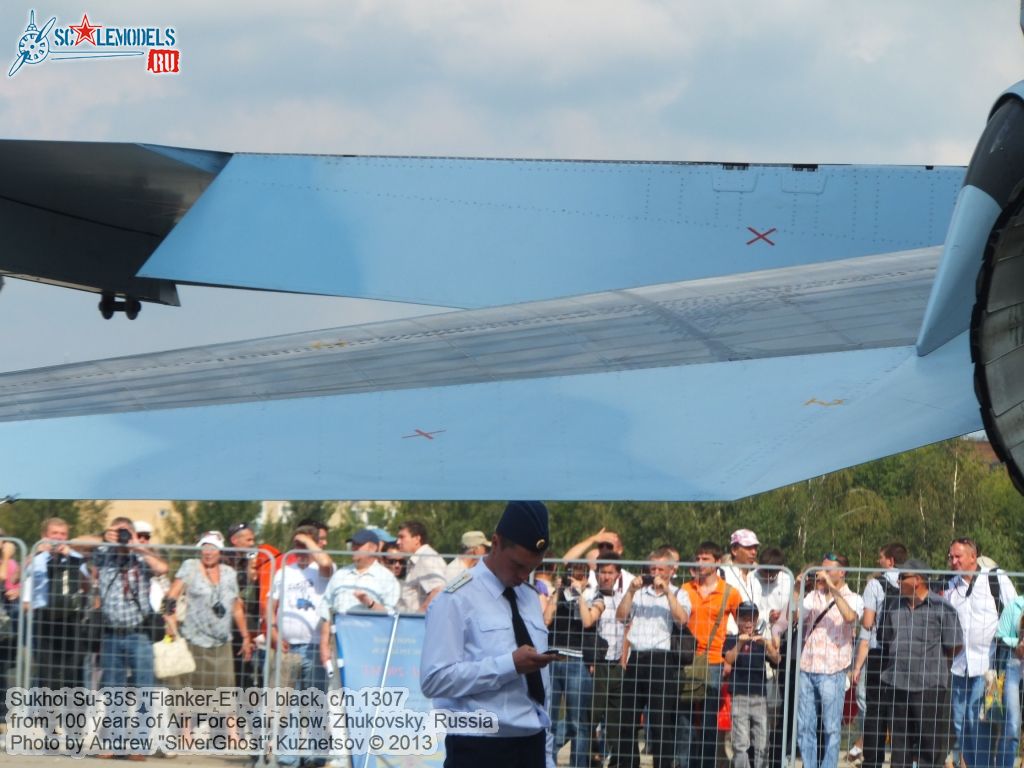 Su-35S_Flanker-E_0187.jpg