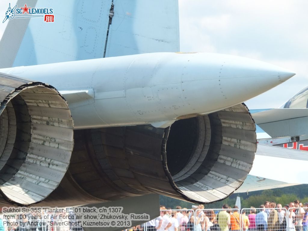 Su-35S_Flanker-E_0216.jpg