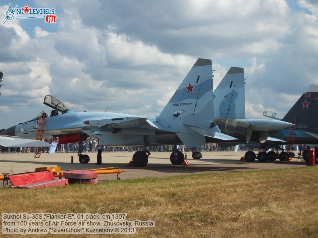 Su-35S_Flanker-E_0248.jpg