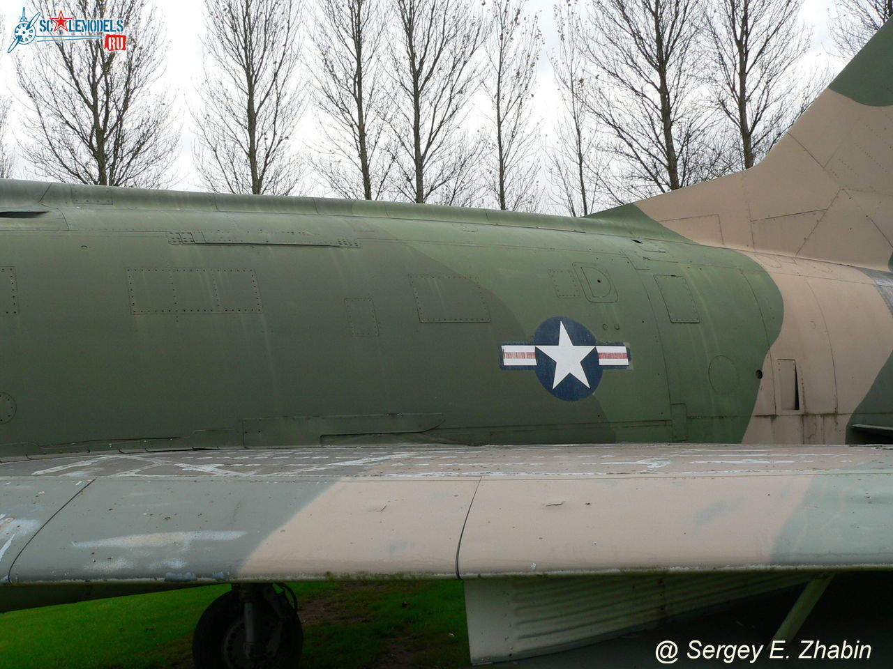 F-100D Newark RAF Museum (10).JPG