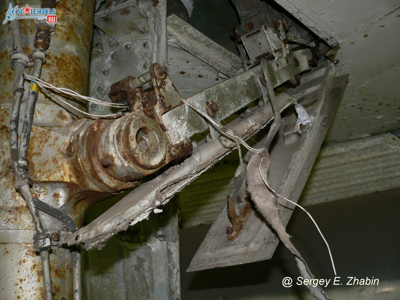 F-100D Newark RAF Museum (34).JPG