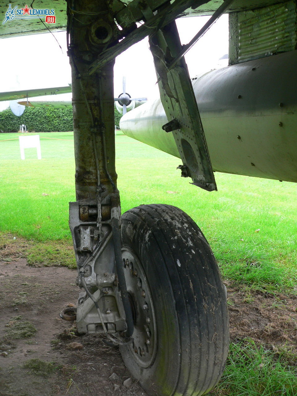 F-100D Newark RAF Museum (35).jpg