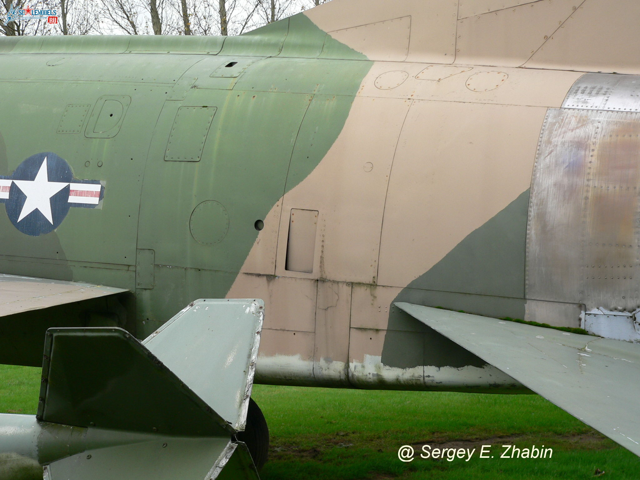 F-100D Newark RAF Museum (15).JPG