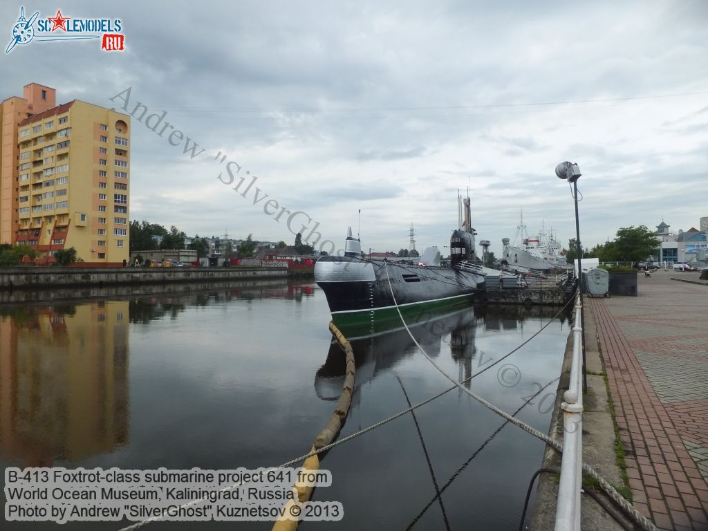 B-413_Foxtrot_submarine_0001.jpg