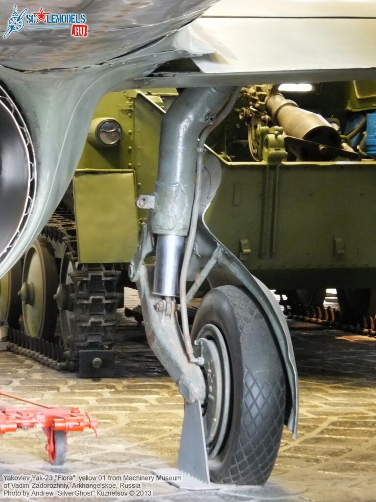 Yak-23_Flora_0085.jpg