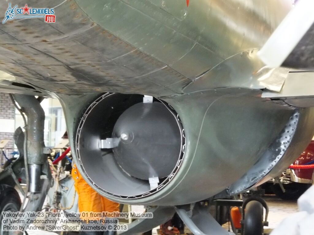 Yak-23_Flora_0103.jpg