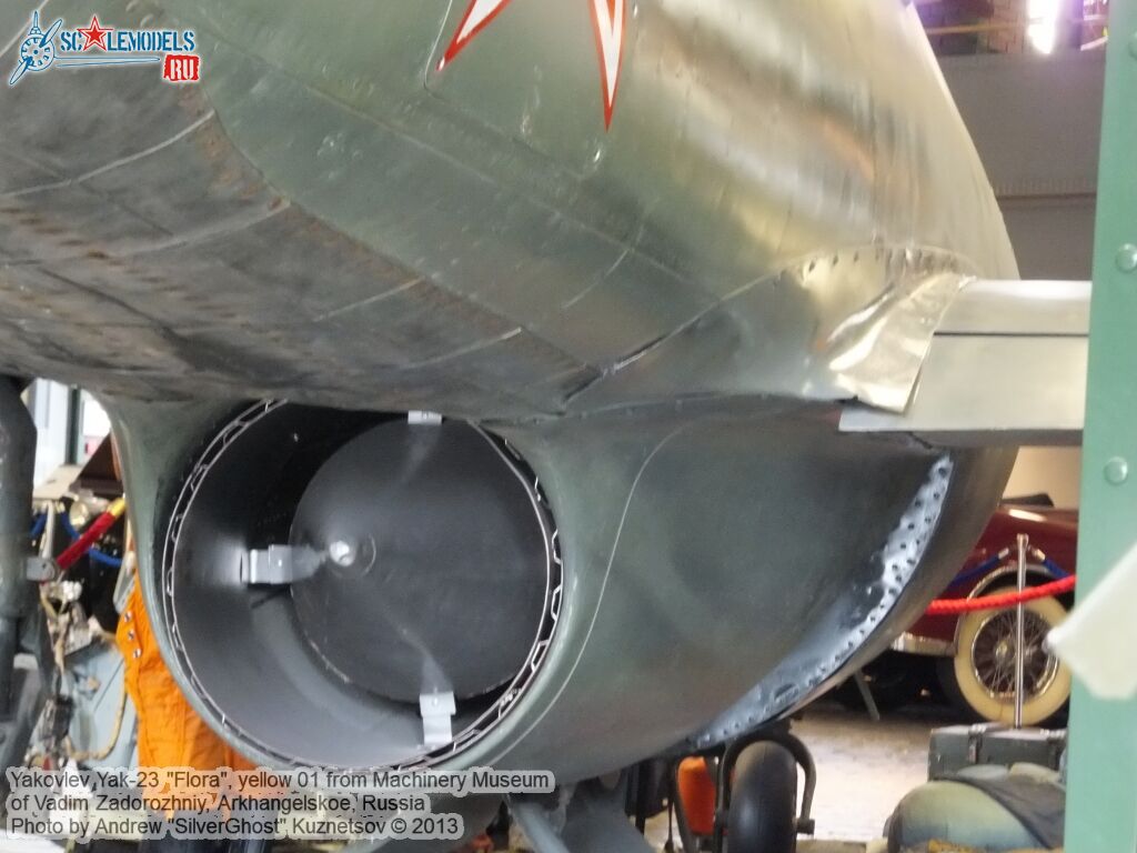 Yak-23_Flora_0105.jpg
