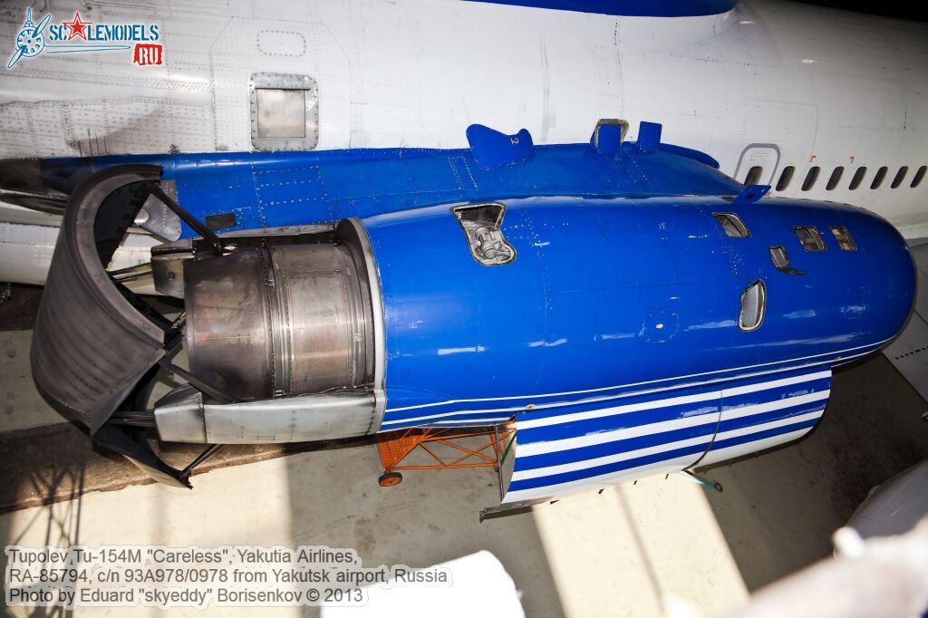 Tu-154M_RA-85794_0029.jpg