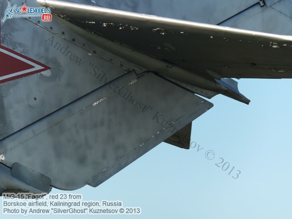 MiG-15_Fagot_0015.jpg