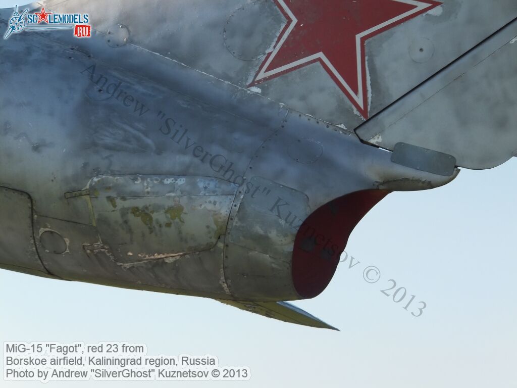 MiG-15_Fagot_0025.jpg