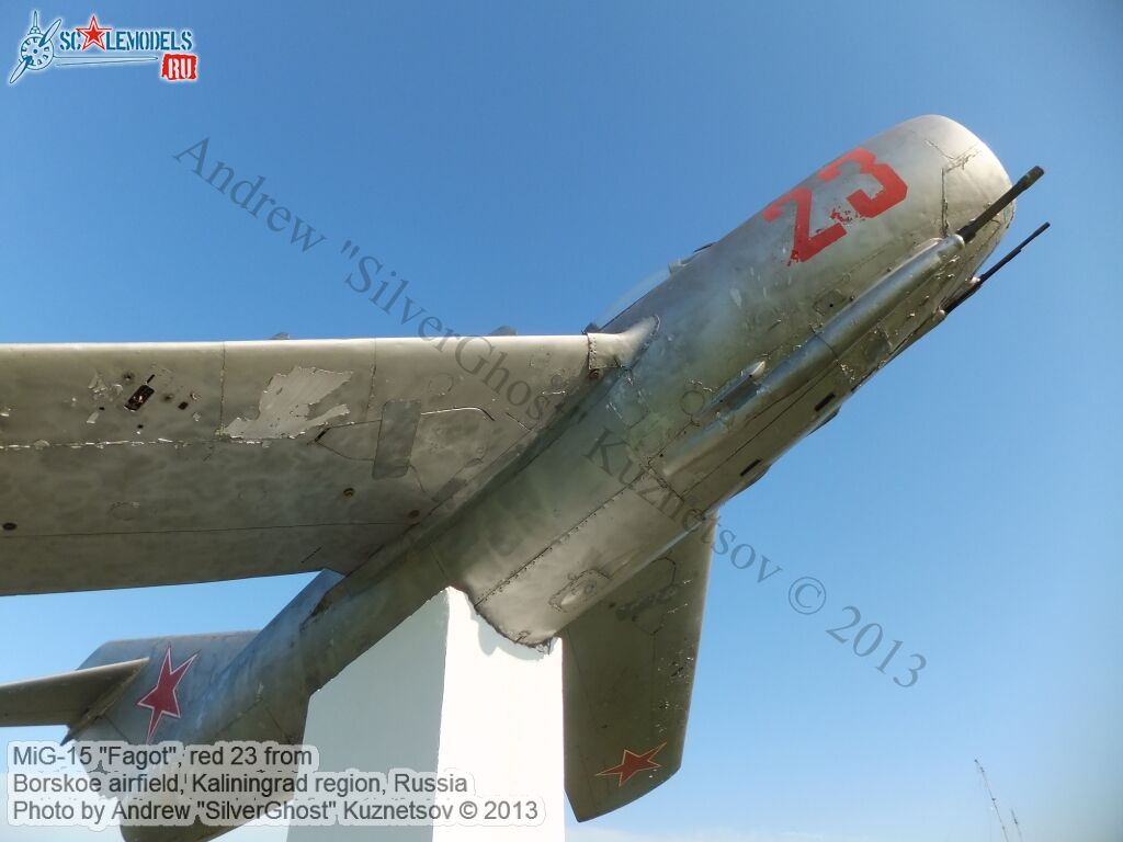 MiG-15_Fagot_0062.jpg
