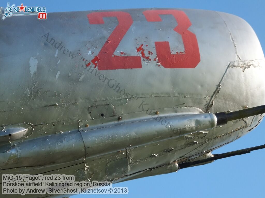 MiG-15_Fagot_0071.jpg