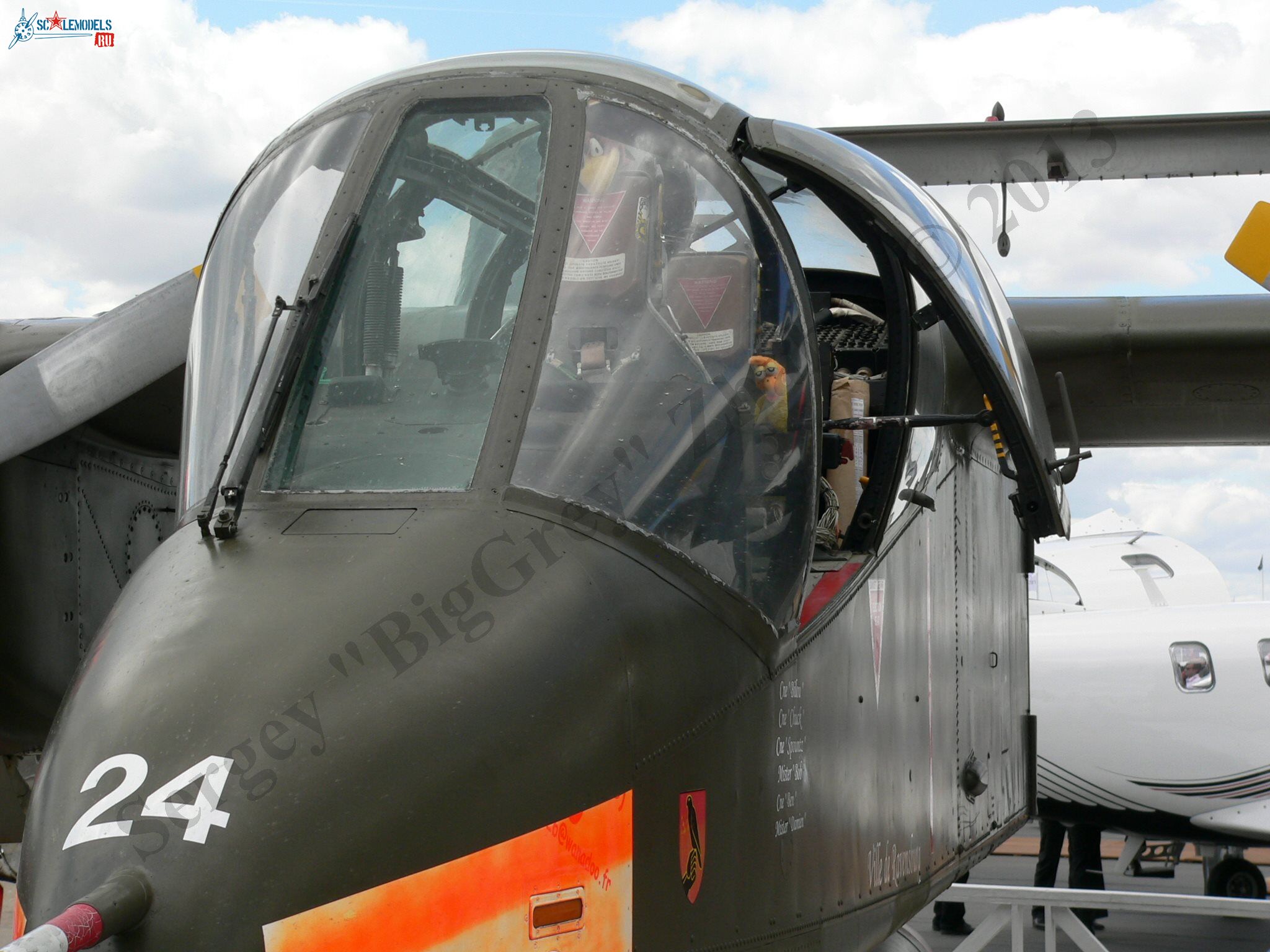 Bronco_05.JPG