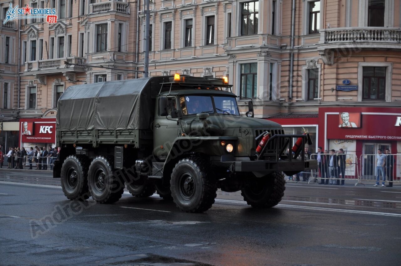 Victory_day_parade_2014_0004.jpg