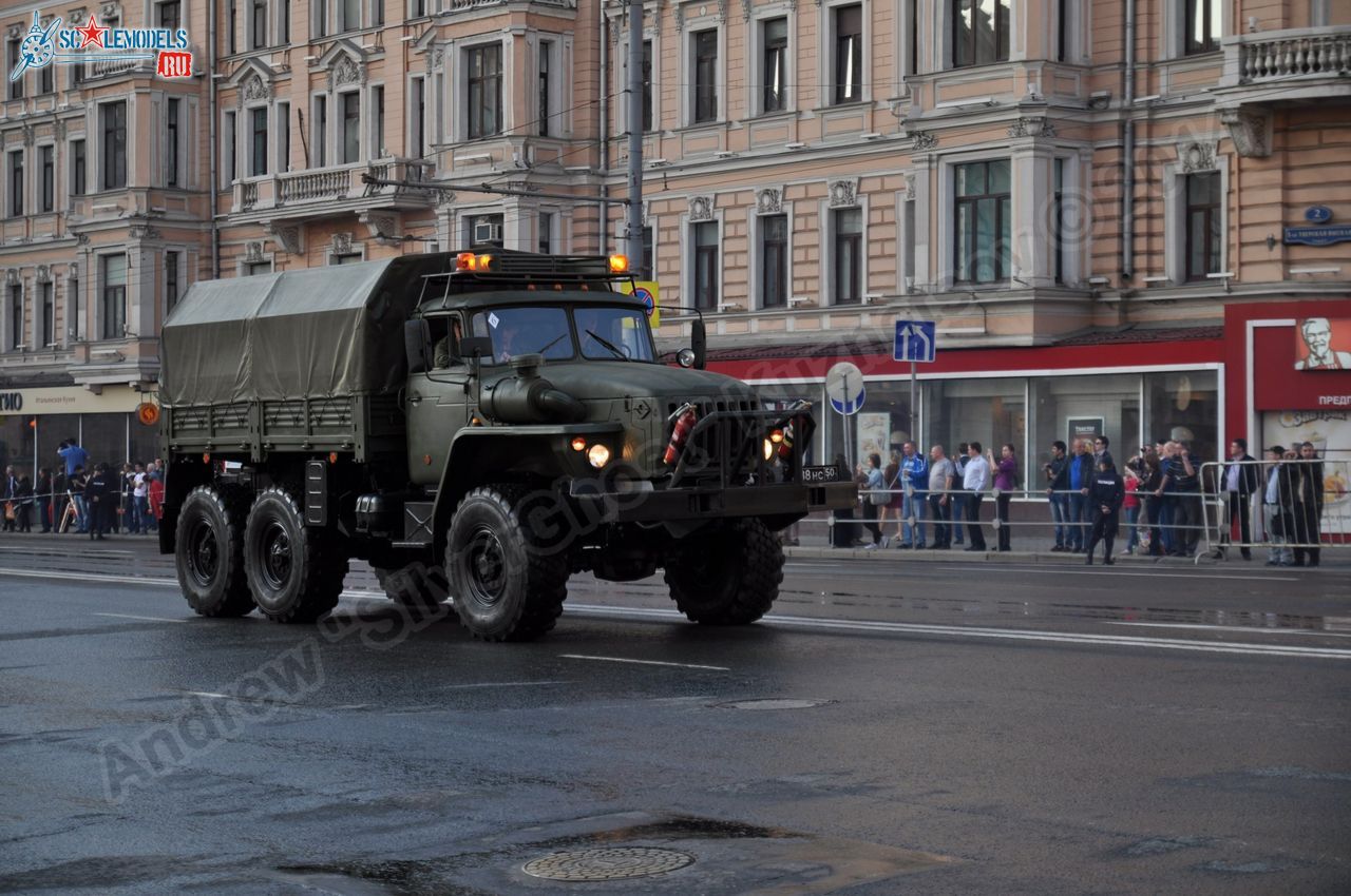 Victory_day_parade_2014_0008.jpg