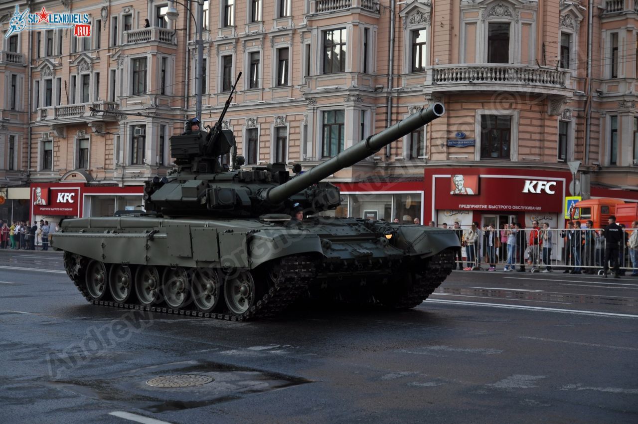 Victory_day_parade_2014_0014.jpg