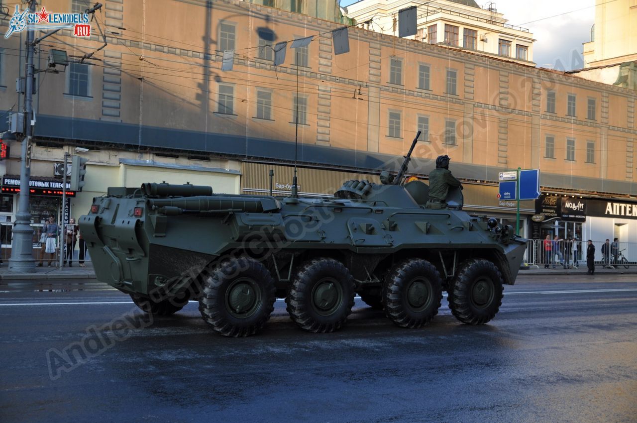 Victory_day_parade_2014_0056.jpg