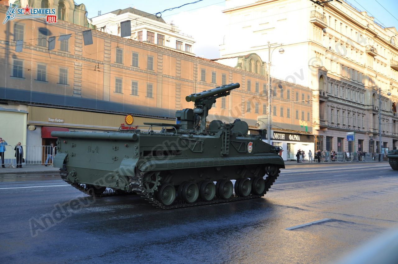 Victory_day_parade_2014_0075.jpg