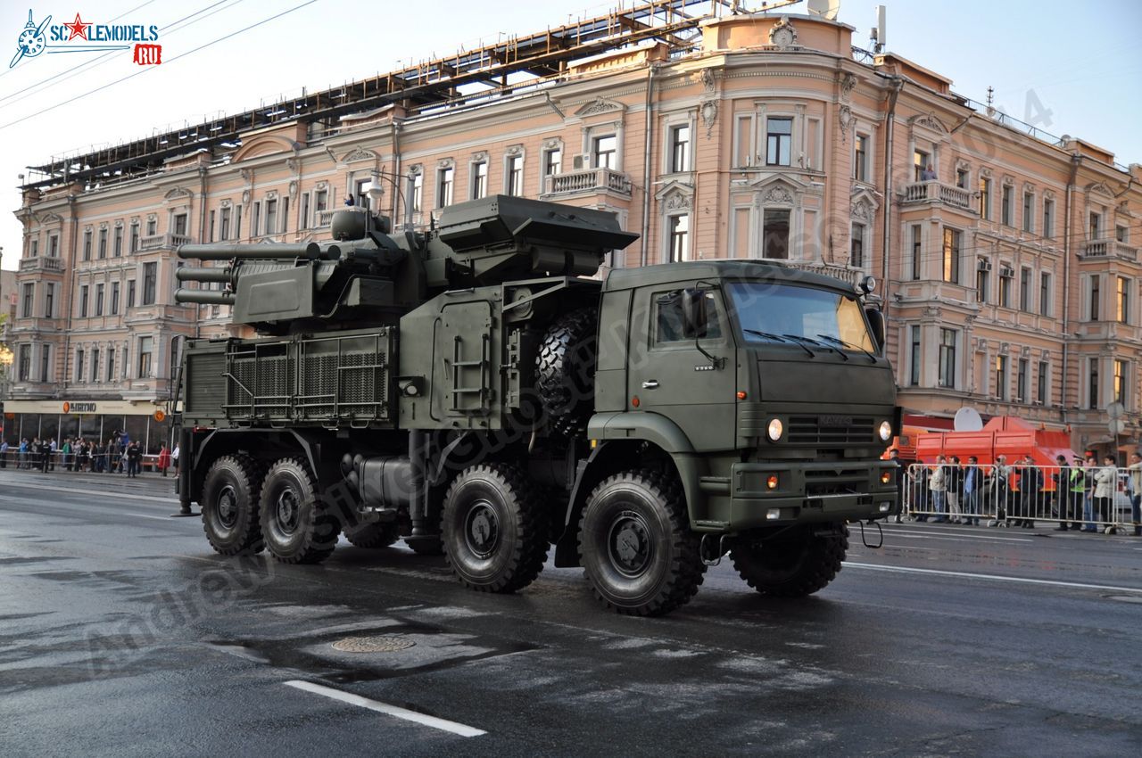 Victory_day_parade_2014_0082.jpg